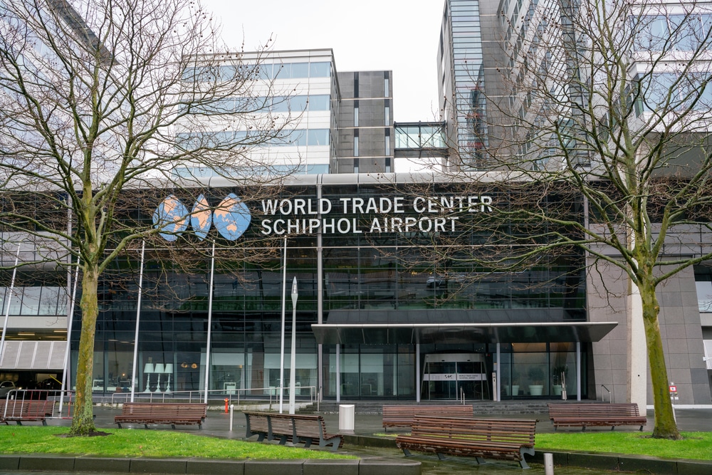 Picture of the front of WTC Schiphol